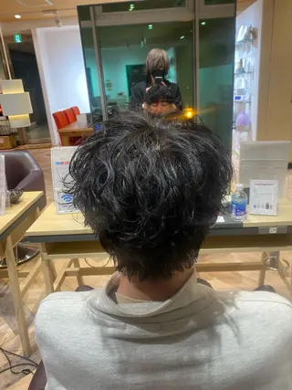 メンズ メンズ特化/フェザー /パーマ/伊勢元のヘアスタイル