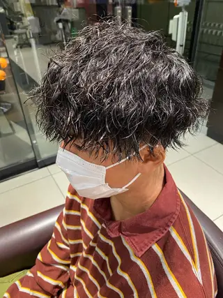 ショート パーマ メンズ 酸スト/フェザー パーマ/三谷海斗のヘアスタイル