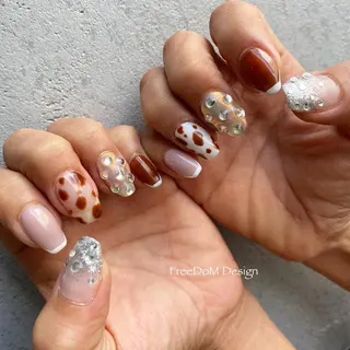 ネイル ＦreeDoＭ   Design所属・W KUMIのネイルデザイン