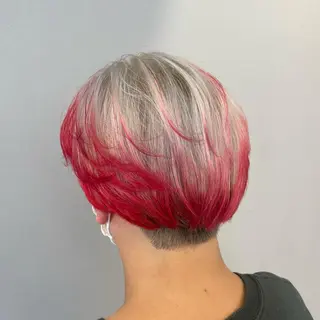 ショート カラー piLLon/ RYUKAのヘアスタイル