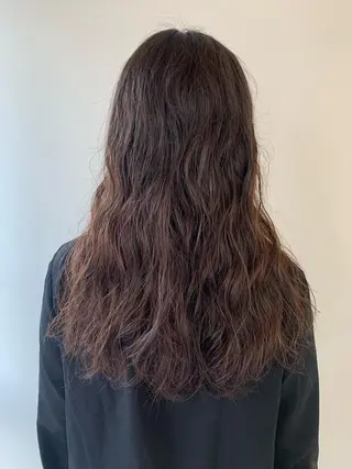 ロング パーマ AR.MARA hair  studio所属・ウェーブパーマ サトウヒカルのヘアスタイル
