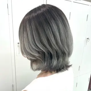 ショート カラー 奥山義進/ハイトーン /バレイヤージュのヘアスタイル