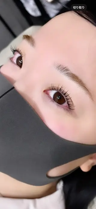 マツエク・マツパ Yui🩰🤍 un アイラッシュのマツエク・マツパデザイン