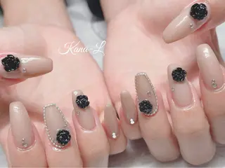 ネイル 芦辺 香奈のネイルデザイン