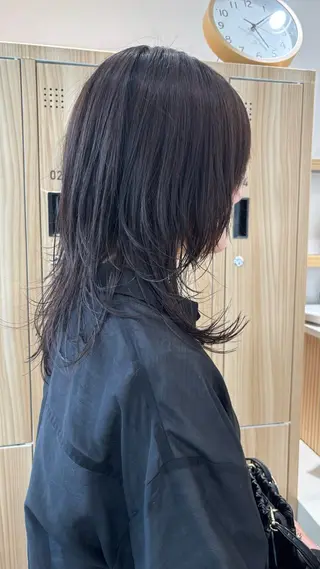 ミディアム 鼎一真ハイトーン/ パーマ/何でも屋さんのヘアスタイル