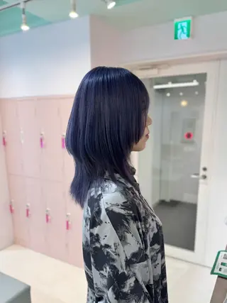 ミディアム カラー amane໒꒱うる艶 ブリーチ透明感カラーのヘアスタイル