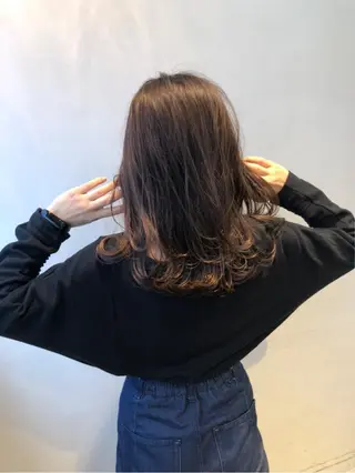 セミロング カラー ヘアアレンジ マツエク・マツパ beautyessence都立大学所属・豊田 晴香のマツエク・マツパデザイン