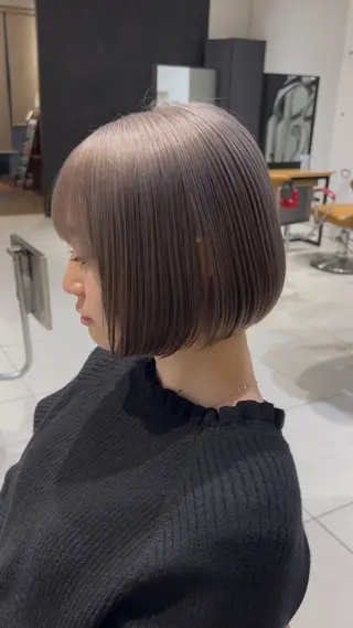 ショート カラー EARTH AOBADAIのヘアスタイル