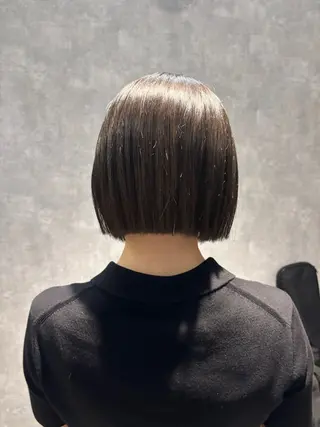 ショート カラー 🌐NATSUMI 🌐【寒色カラー】のヘアスタイル