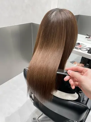 ロング 美髪職人あお🦕 髪質改善｜原宿のヘアスタイル