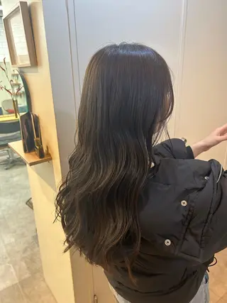 セミロング カラー yumeka🩶ボブ 暖色/透け感カラーのヘアスタイル