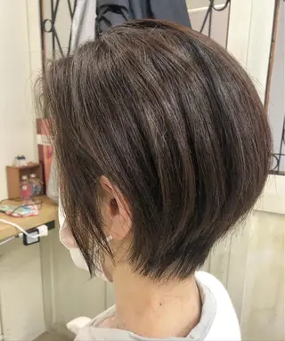 ショート ヤナギウチ エリカのヘアスタイル