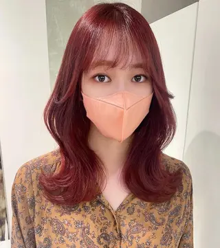 セミロング 銀座／レイヤーカット 🤍内野すみれのヘアスタイル