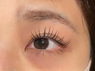 マツエク・マツパ TotalBeautysalonCURE所属・CURE 朱梨のマツエク・マツパデザイン