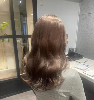 カラー YUE(ユエ)☁️ アユナのヘアスタイル