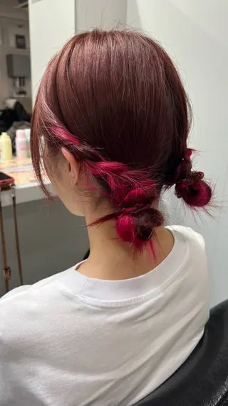 ミディアム カラー ヘアアレンジ 🎀tokute ナオ🧸のヘアスタイル