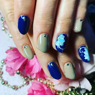 ネイル 芦原 嘉子のネイルデザイン