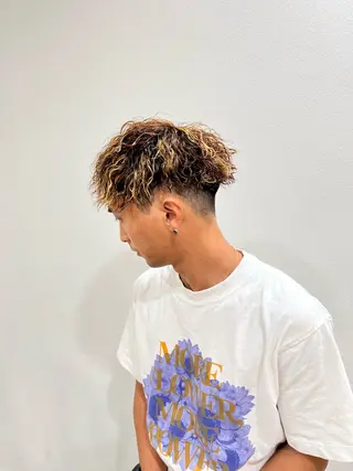 カラー パーマ メンズ 心斎橋バレイヤージュ 小林勝貴のヘアスタイル