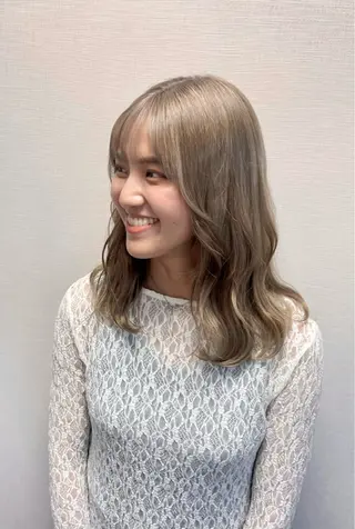 ミディアム カラー 松井那津子 /ハイライトブリーチのヘアスタイル