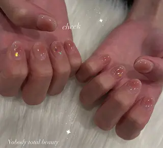 ショート Nobody_ Linのネイルデザイン