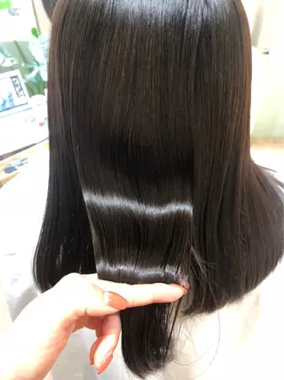 ロング ️️🤍 yuukiのネイルデザイン