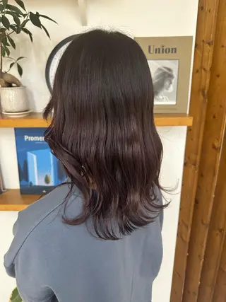 カラー リンダ所属・ベージュ/顔周り カット/スズキのヘアスタイル