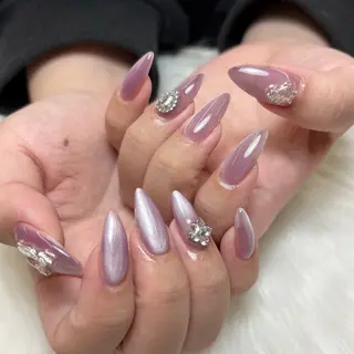 ネイル adorable 〈Kurumi〉のネイルデザイン