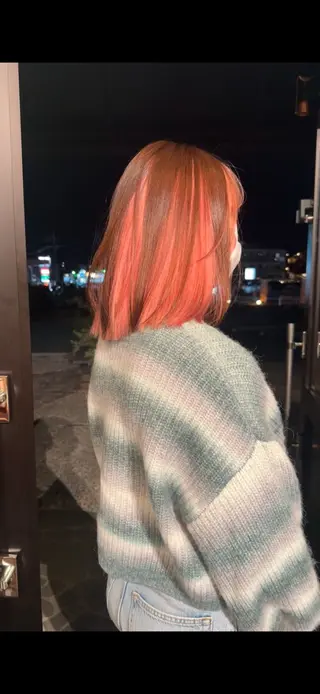 ショート カラー 梨菜/ハイトーン /ブリーチカラーのヘアスタイル