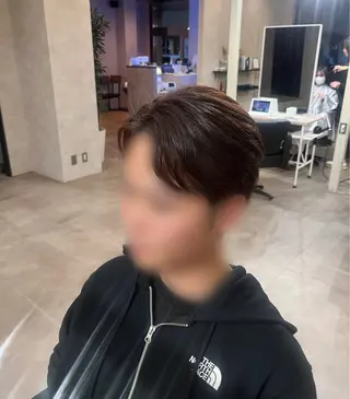 ショート メンズ 高田 美羽のヘアスタイル