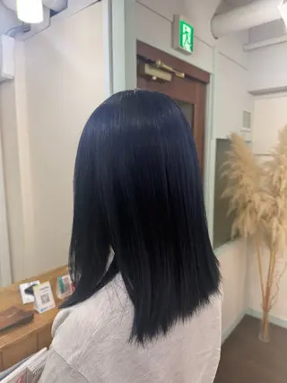 カラー 寺崎 由衣のヘアスタイル