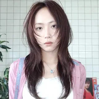 セミロング カラー レイヤーカット ダブルカラーのヘアスタイル