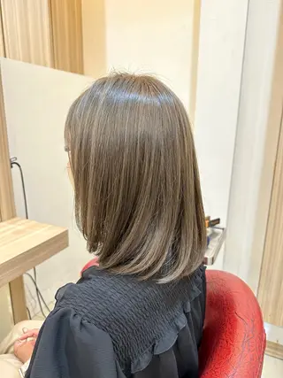 ミディアム 小坂直輝【髪質改善・ 似合わせカット】のヘアスタイル