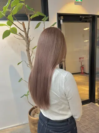 ロング カラー ハイトーンカラ ー/小川のヘアスタイル
