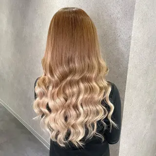 ロング カラー KEISUKE/ ブリーチ🧡エクステのヘアスタイル