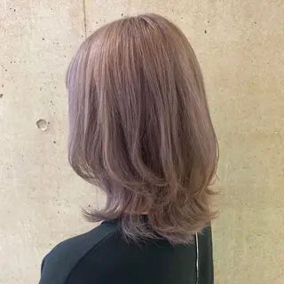 ミディアム カラー 一ノ瀬 蘭のヘアスタイル