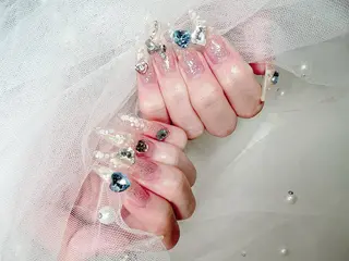 ネイル ガールネイルサロン所属・ガール　ネイルサロン 垣内　英里のネイルデザイン