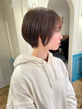 ショート Londnaitre MAHOのヘアスタイル