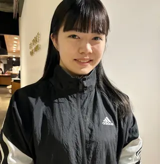 ロング カラー やまもと さえのヘアスタイル