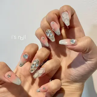 ネイル i's nail 〈アイズネイル〉のネイルデザイン