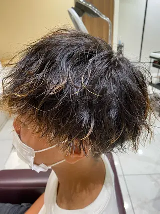 パーマ メンズ 佐々木 拓海のヘアスタイル