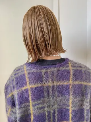 ミディアム カラー 岡本康平/ボブ /ブリーチ/レイヤーのヘアスタイル