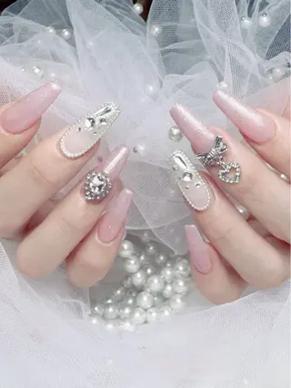 ネイル ネイルサロン lotusのネイルデザイン