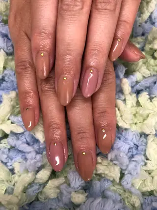 ネイル NailandEye Lucaの眉毛・アイブロウイメージ