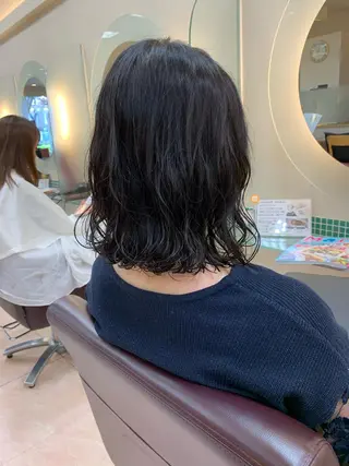 ショート パーマ サンテヴィスタ　本八幡店所属・中根　いち 美髪を作るプロのヘアスタイル