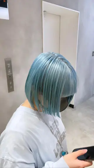 ショート カラー 🔷ダブルカラーハイ トーン🔷櫻井走のヘアスタイル