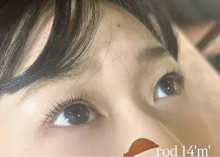 マツエク・マツパ putihTidur 二村乃愛の眉毛・アイブロウイメージ