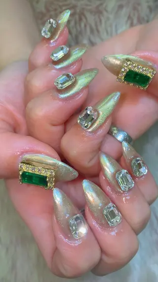 ネイル Avenir所属・Avenir nailのネイルデザイン