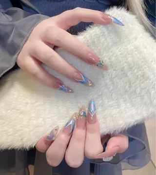 ネイル LEDアイラッシュ ∩_∩アオイのマツエク・マツパデザイン