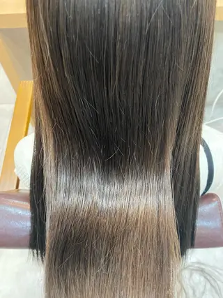 ロング mio/⭐︎ ブリーチ指名No.1のヘアスタイル