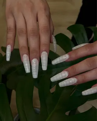 ネイル Nes.Nail所属・Miyagi Asamiのネイルデザイン